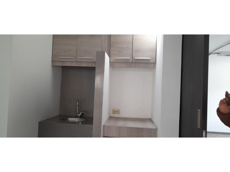 La Y, Local en renta, 200 m2, 3 ambientes, 2 baños, 1 parqueadero